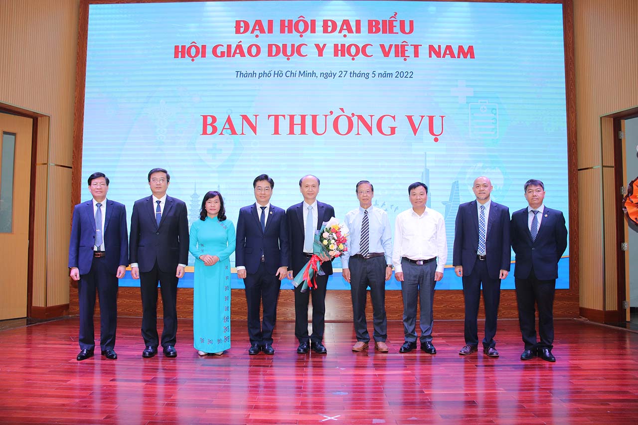 Ban thường vụ Hội Giáo dục Y học Việt Nam